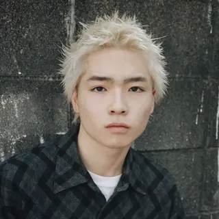 ショート カラー ベージュ/暖色🧸 ハイトーン/ninaのヘアスタイル