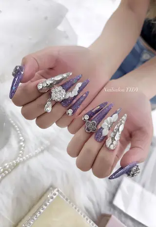 ネイル TIDY M&Mのネイルデザイン