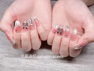 ネイル R inのネイルデザイン