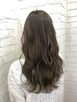 ロング カラー 江幡 渉のヘアスタイル