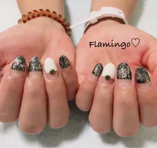 ネイル 浮きにくいフィルイン ｜上品シンプルネイルのネイルデザイン