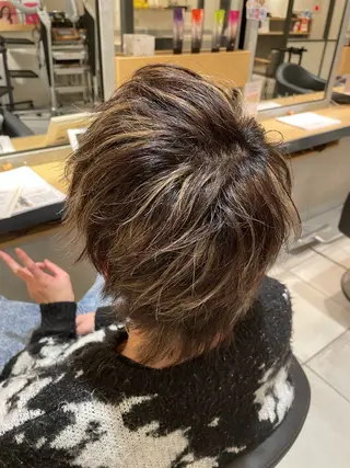 ショート カラー メンズ 寺田 翔のヘアスタイル