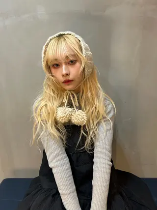 ロング L STUDIO所属・ハイトーン/ブリーチ 🧁soraのヘアスタイル