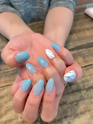 ネイル 佐藤  悠子のネイルデザイン