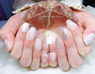 ネイル マツエク・マツパ アイブロウ Nail&eye Belire 新宿のネイルデザイン