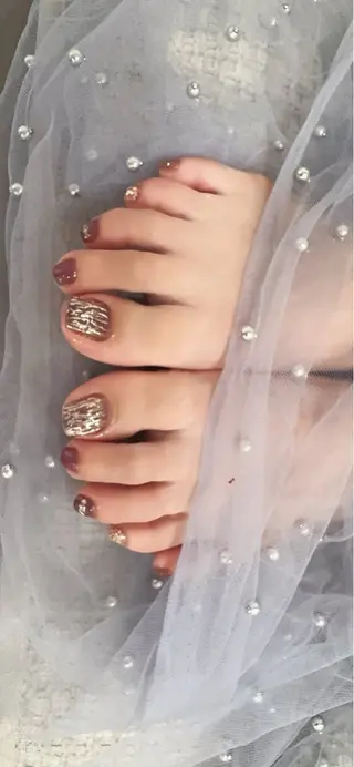 ネイル Fairyフェアリーネイルサロン所属・ゴ .のネイルデザイン