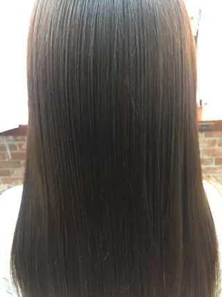 セミロング パーマ 桧山 真のヘアスタイル