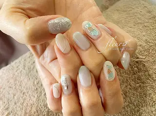 ネイル フルリール 【プライベートサロンのネイルデザイン