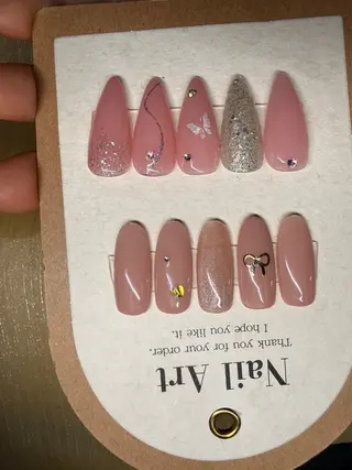 ネイル こまつ ななのネイルデザイン