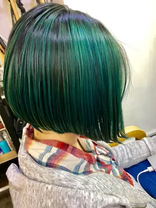 ショート フェアリーテイル所属・吉田 典弘のヘアスタイル