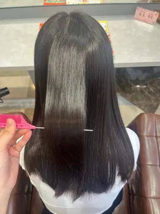 ロング 鳥見 若菜のヘアスタイル