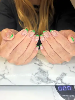 ネイル Re:na-ju mayuのネイルデザイン