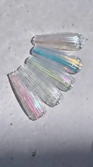 ネイル 関山 志乃のネイルデザイン