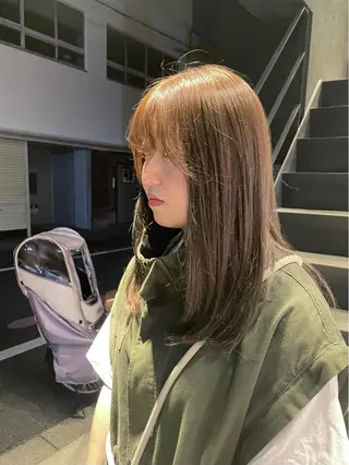 ロング 永宮 采佳のヘアスタイル