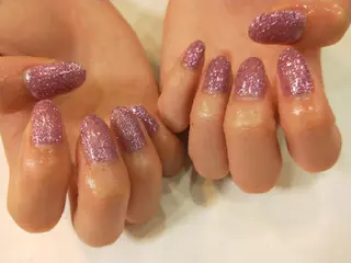 ネイル R'well所属・はばすみれ🎀ﾈｲﾙ 光ﾌｪｲｼｬﾙ ﾍｱのネイルデザイン