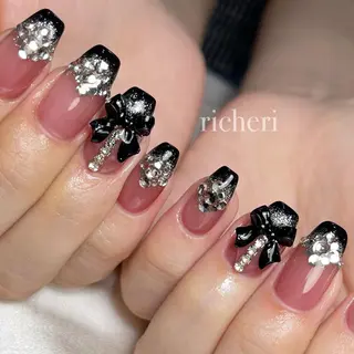 ミディアム ネイル richeri beautyのネイルデザイン