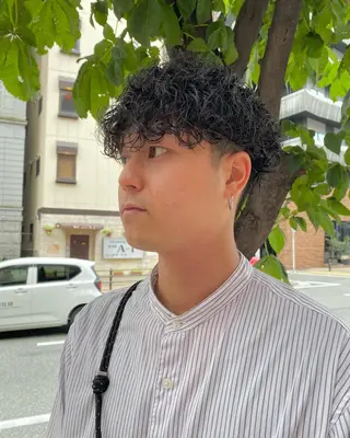 パーマ メンズ 年間2000名担当◎ パーマ職人/仲原佑樹のヘアスタイル