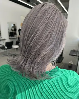 カラー 田中 莉香のヘアスタイル