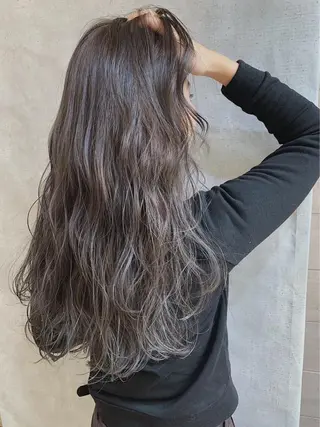 セミロング カラー パーマ _ WHITE三宮店のヘアスタイル