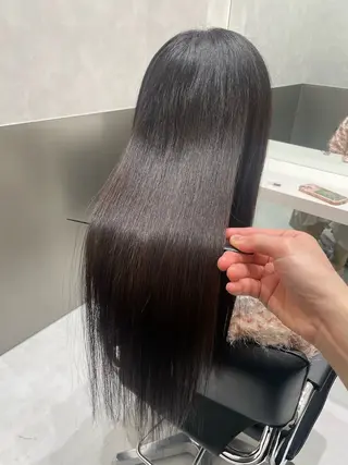 ロング 美髪職人あお🦕 髪質改善｜原宿のヘアスタイル