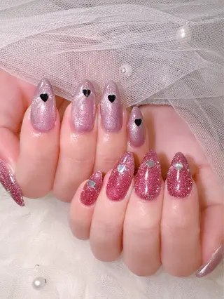 ネイル 高島 夏海のネイルデザイン