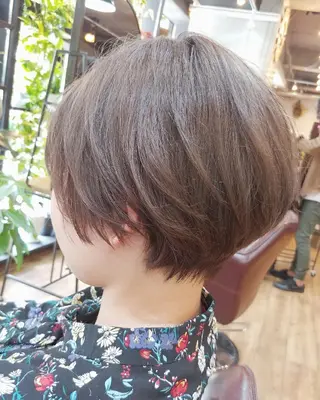 ショート カラー パーマ ヘアアレンジ ペスカ豊崎店　沖縄所属・ショート指名No.1 店長　清水のヘアスタイル