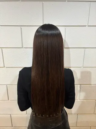 ロング カラー 平野 礼のヘアスタイル