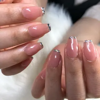 ロング カラー ヘアアレンジ キッズ ネイル マツエク・マツパ 福田 加奈のネイルデザイン