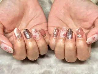 ネイル Nailsalon Graciasのネイルデザイン
