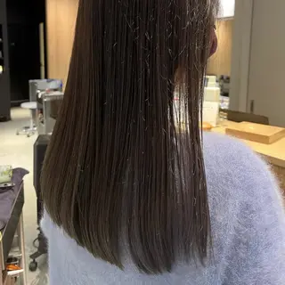 ロング 松尾 汐莉のヘアスタイル