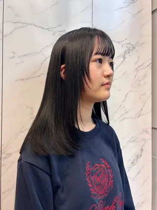 ロング miu /透明感カラーのヘアスタイル