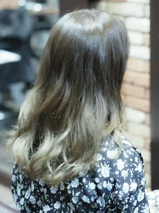 セミロング カラー ロング Luxian所属・辻 竜也　のヘアスタイル