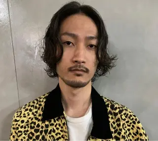セミロング パーマ メンズ メンズスタイリスト リュウジのヘアスタイル