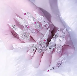 ネイル Lee Nailsのネイルデザイン