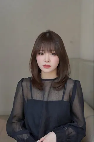 ミディアム レイヤーカット/ くびれヘア佐藤大空のヘアスタイル