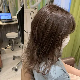 ミディアム カラー ヘアアレンジ メンズパーマ特化🔥 ツイスパ/シャドウのヘアスタイル