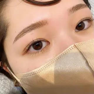 アイブロウ Lucia 清澤のマツエク・マツパデザイン