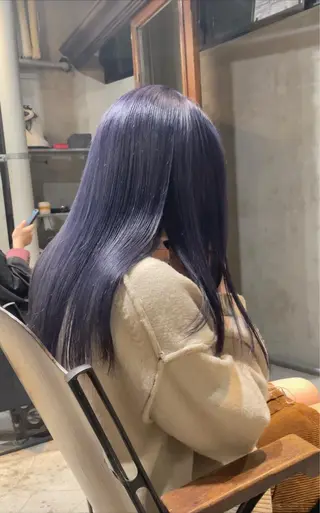 ロング カラー 透明感ワンカラー/ AKARIのヘアスタイル