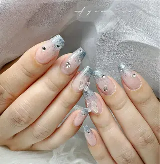 ネイル YUMI ニュアンスnailsのネイルデザイン