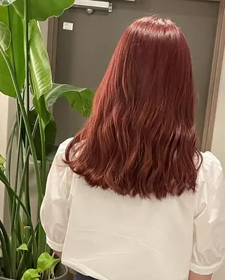 カラー ロング TIGRE kamitoriのヘアスタイル