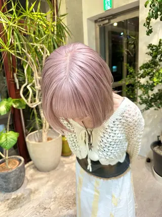 ショート カラー kai .のヘアスタイル