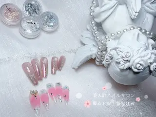 ネイル 美人計ネイルサロン所属・中山 美月のネイルデザイン