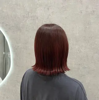 ショート カラー 中島 日菜のヘアスタイル