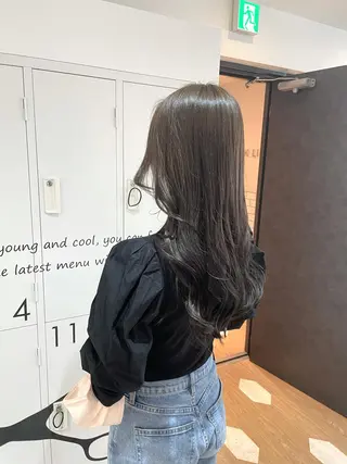 ロング カラー ヤマナカ エリカのヘアスタイル