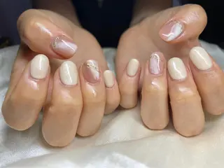 ネイル マツエク・マツパ アイブロウ Nail&eye Belire 新宿のネイルデザイン