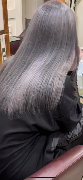 ロング ゆい .🎀のヘアスタイル