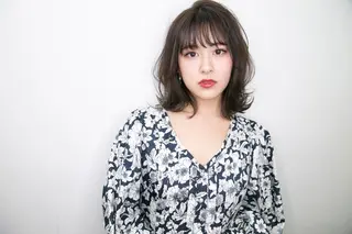 ミディアム カラー La fith所属・坂口 功一郎のヘアスタイル