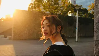セミロング カラー 岡村 玲奈のヘアスタイル