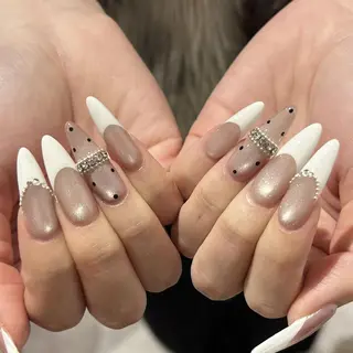 ネイル 🍑長さだし ワンホン💅モモコのネイルデザイン