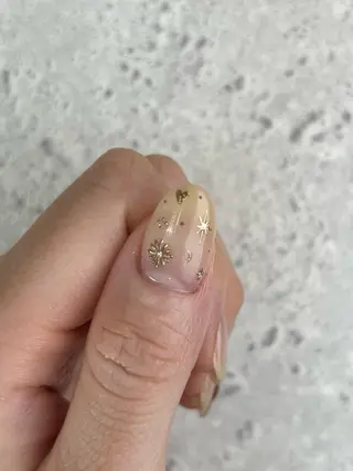 ネイル AURA nailartのネイルデザイン